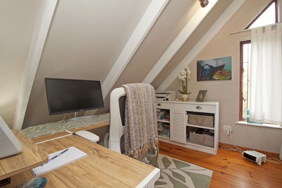 2 Bedroom Property for Sale in Kommetjie Western Cape